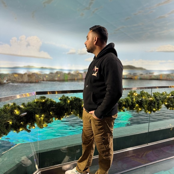 Meet your Posher, Jaskaranjeet - Picture 1 of 1